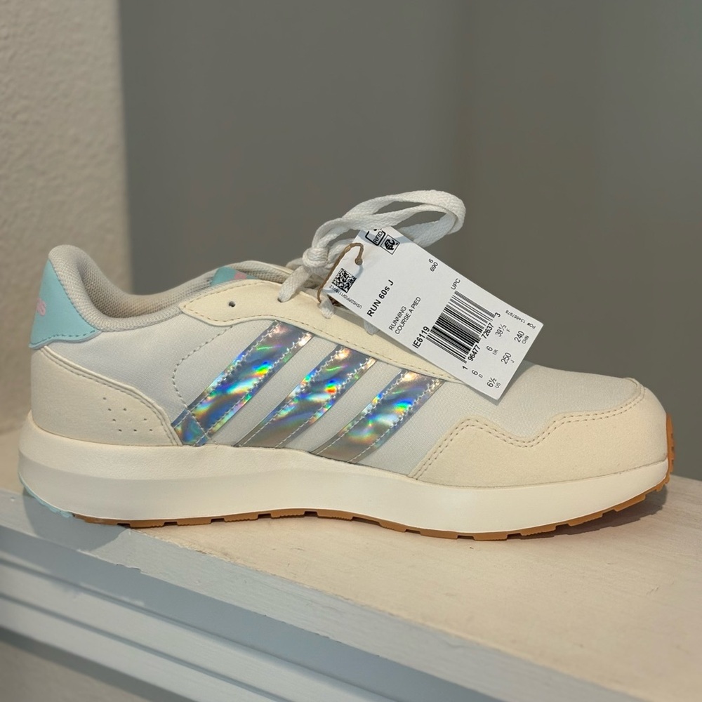 Adidas Run 60s Athletic Shoes Sneakers Size Youth Girl 6.5Y Women 8 White IE6119 - Picture 2 of 9